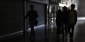 Отключения теперь и в Египте: власти вводят ограничения на фоне топливного кризиса