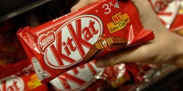 Кража года: в Европе похитили целую фуру “Киткатов”, компания их ищет