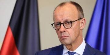 Мерц призвал ЕС выделить 90 млрд евро для Украины, игнорируя вето Орбана