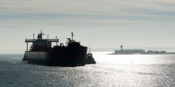 Таиланд договорился с Ираном о транзите судов через Ормузский пролив