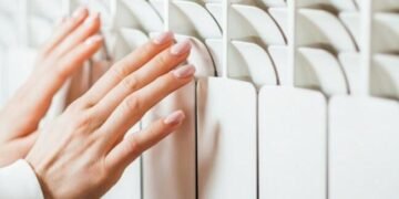 Тепло відключають: у Києві оголосили дату завершення опалювального сезону