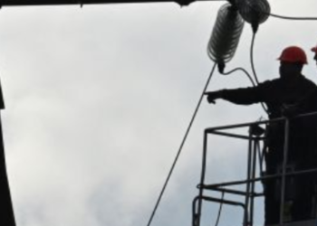 “Стрибки” напруги в Києві та області: що відбувається зі світлом, – ВІДЕО