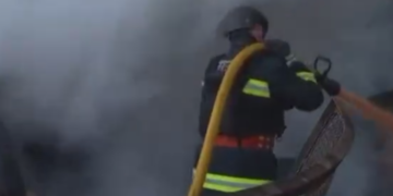 Сильне задимлення над Київщиною: де впали російські БпЛА й ракети – ВІДЕО