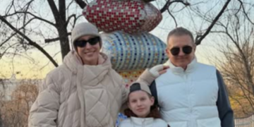 Весняний стиль зіркової пари: в центрі Києва прогулялись Горбунов і Осадча, – ФОТО