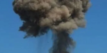 У центрі Києва здіймається сильне задимлення: що сталося