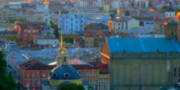 Рух пасажирів заблоковано: де в Києві неможливо проїхати 