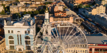 Весняні прогулянки Києвом: КМДА запрошує на безкоштовні екскурсії