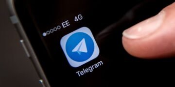 Протестовали за Telegram: в РФ на митингах против блокировки интернета задержали 12 человек