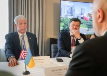 Украина договаривается со США о $1,4 млрд кредита для обновления оборудования по добыче газа.