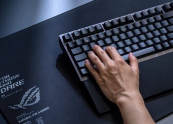 Як вибрати геймерську клавіатуру – найсучасніші рішення від ROG