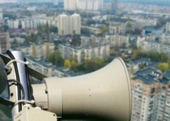 Місто завмирає: Київ вводить новий звуковий сигнал