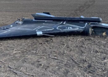 “Пока мы не знаем причины”: Флеш предупредил, что нельзя подходить к сбитым дронам даже через несколько часов