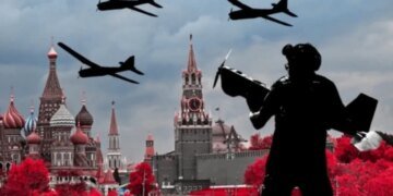 Россию атакуют неизвестные дроны: под прицелом Москва