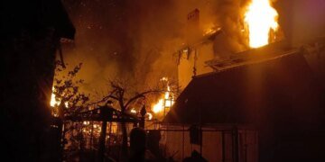 В Одеській області влучання БПЛА у багатоповерхівку, під завалами можуть бути люди – ОВА