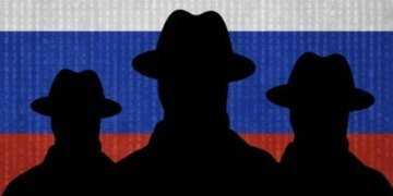 Исторический прецедент: британский коп стал предателем и потерял паспорт