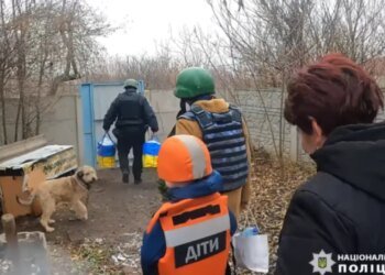 “Безопасность превыше всего”: из Купянского района срочно вывозят сотни семей с детьми