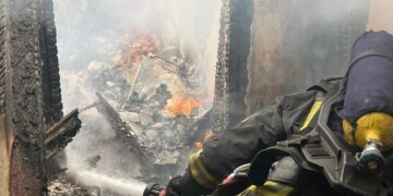 Российские дроны атаковали Запорожье: повреждены жилые дома