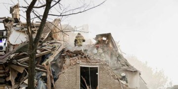 Під час вечірньої атаки у Дніпрі вже 10 постраждалих, 8 з них в лікарні – ОВА