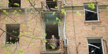 Более 20 часов обстрелов Днепра: после массированной атаки  возросло число жертв