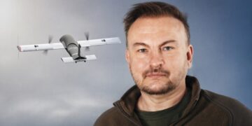 Сергей “Флеш” назвал четыре проблемы с перехватом российских “Молний” на фронте