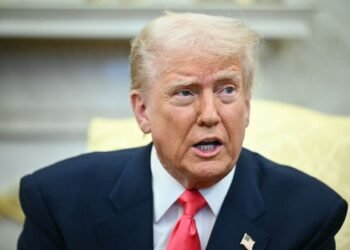 Иран запросил у США прекращение огня, – Трамп