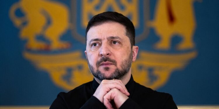 Зеленский рассказал, сколько РФ потеряла за месяц из-за ударов Украины