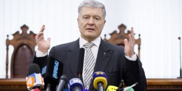 Мудрая ответила на заявления Порошенко о давлении на суд: “Это эмоциональное нагнетание”