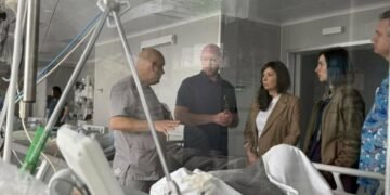 Тяжкі пацієнти в реанімації: у Києві розповіли про стан постраждалих під час теракту
