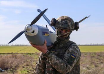 Война дронов и артиллерия: Романенко об изменении баланса потерь врага на фронте