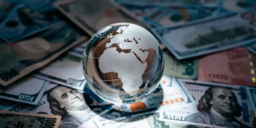 Война в Иране обвалит мировую экономику и разгонит инфляцию: прогноз главы Всемирного банка