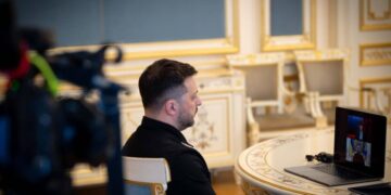 Зеленский назвал сроки первого транша ЕС и предупредил РФ о новых ударах