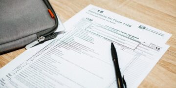 Украинцам дали 30 дней: кто рискует потерять летнюю субсидию