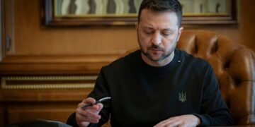 Зеленский одобрил продление военного положения и мобилизации еще на 90 дней