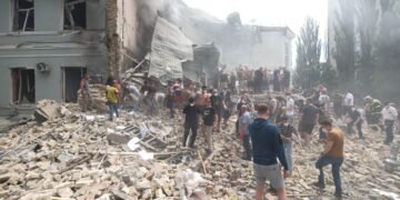 Возмездие за “Охматдет” и Грозу: Зеленский подписал санкции против виновных в ракетном терроре