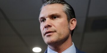 Демократы планируют объявить импичмент Хегсету из-за войны с Ираном