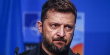 Украина выяснит у команды Трампа детали предложения РФ о “перемирии” на 9 мая, – Зеленский