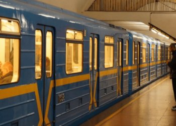 Кияни платять двічі: аналітики пояснили схему формування тарифу в метро