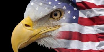 Кризис самообновления: Хомяк и Романенко об отказе США от имперской роли