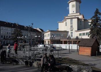 В Ивано-Франковске прогремели взрывы: что известно