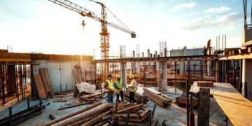 Транспорт, энергетика и строительство: какие отрасли станут драйверами экономики в ближайший год