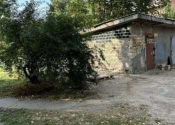 Крапка у справі: суд зобов’язав знести самобуд у центрі столиці