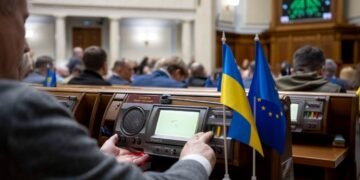 “Налог на OLX” и отмена льгот на посылки: комитет Рады проголосовал за изменения