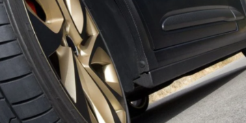 Смертельна небезпека на дорогах Києва: водіям радять змінити маршрути