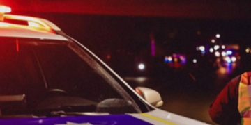 Один із готелів Києва оточила поліція: що сталося