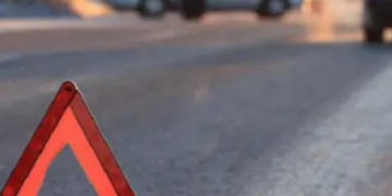 Уламки металу й постраждалий на полі Київщини: що сталося