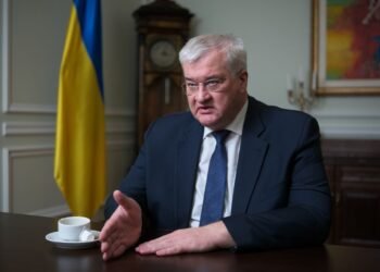 “Отвратительно, это стыд”: Сибига разнес Сийярто за “отчетность” перед Лавровым