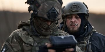 ВСУ ударили по аэродрому “Кача” и нефтебазе в Симферополе