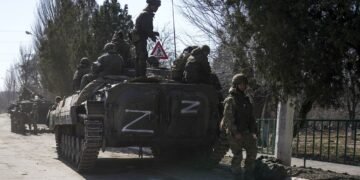 РФ перебрасывает дополнительные войска на Юг: Волошин рассказал, к чему готовятся оккупанты