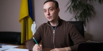 “Кинетические санкции” Украины нивелировали доходы РФ от топливного кризиса, – Власюк