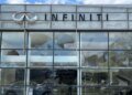 Дрони рф атакували АЗС та автосалон у Харкові 2 травня – є троє поранених